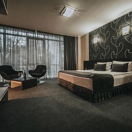 Hotel Noris Φιλιππούπολη Εξωτερικό φωτογραφία