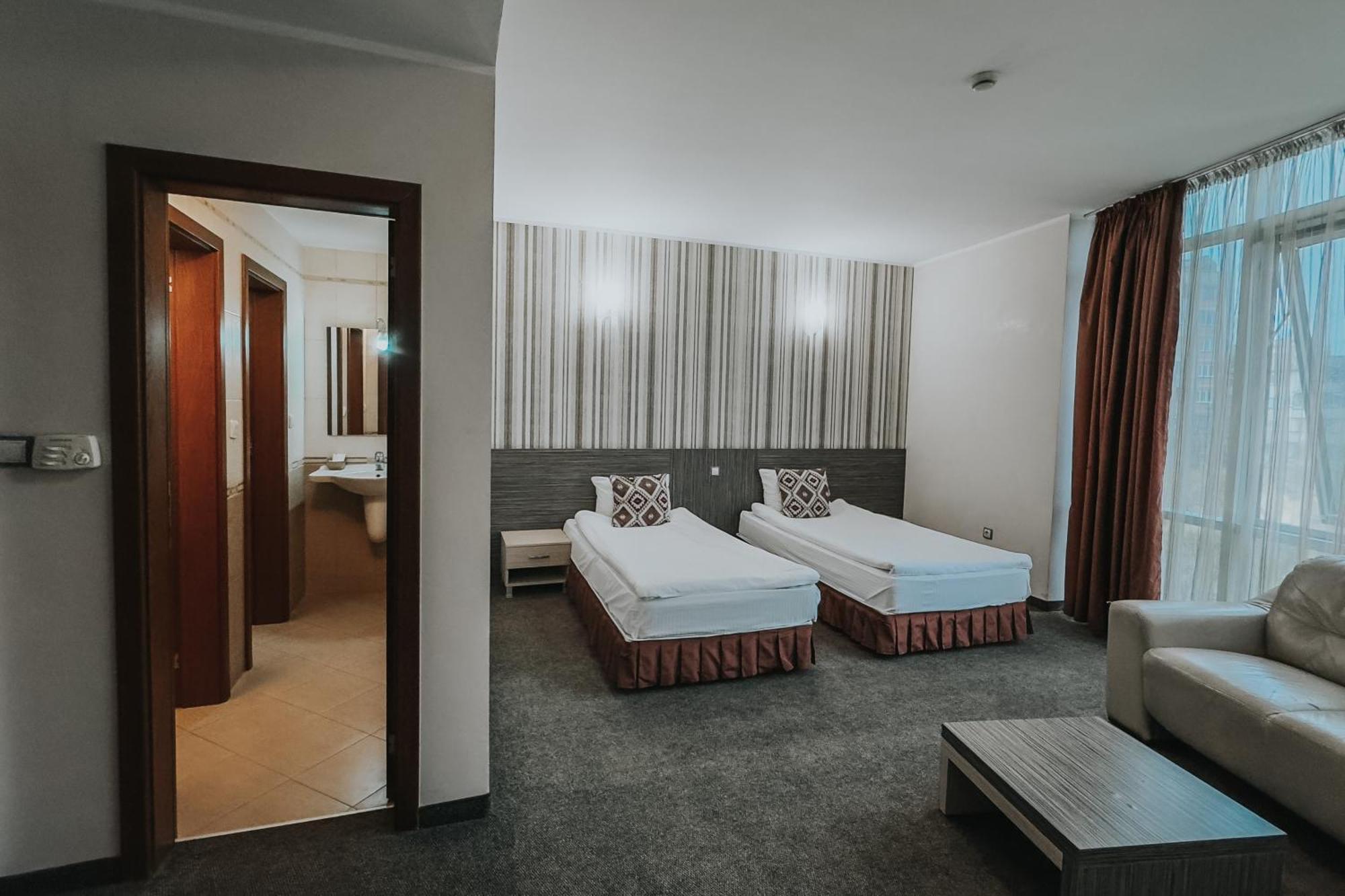 Hotel Noris Φιλιππούπολη Εξωτερικό φωτογραφία