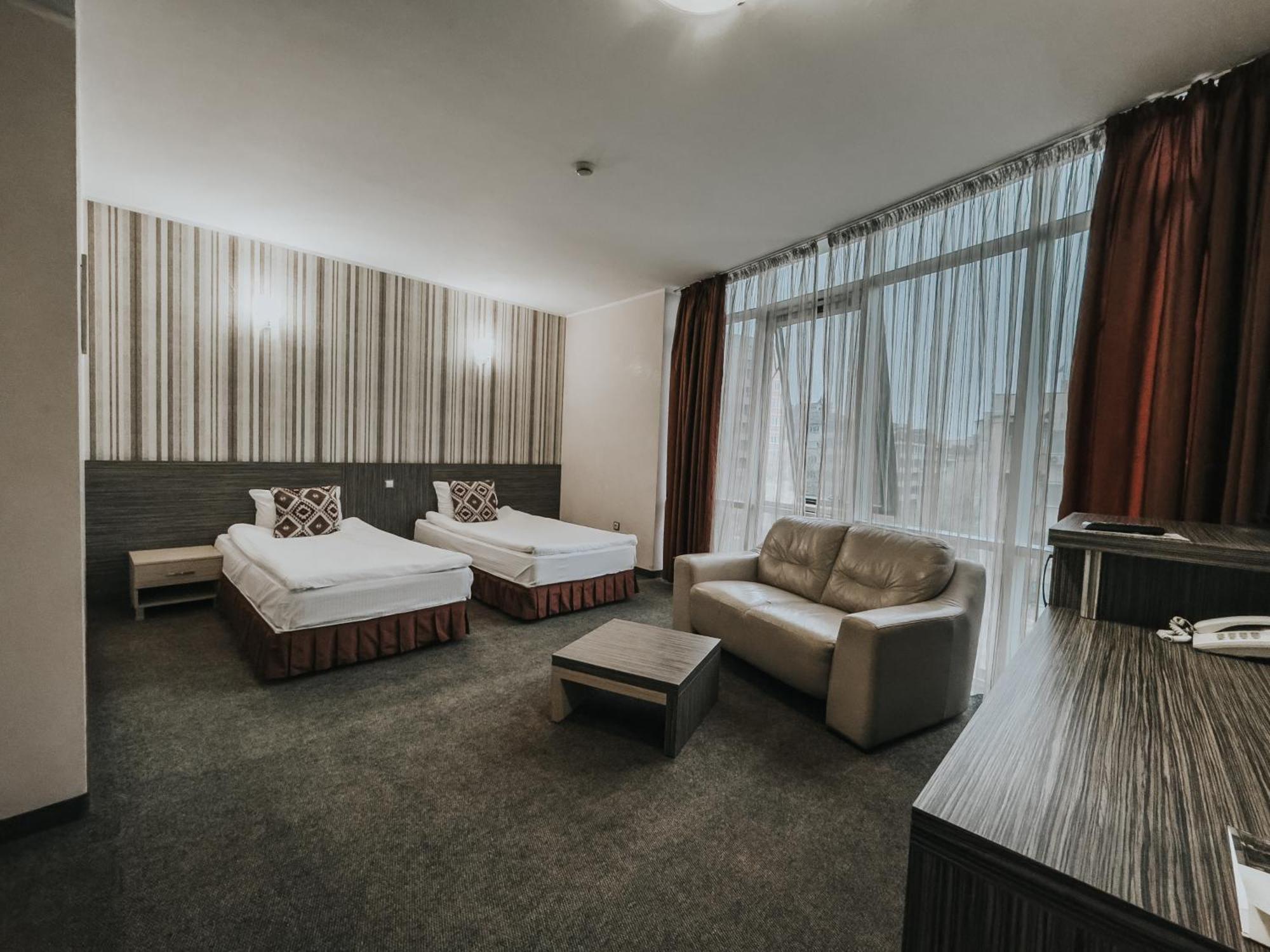 Hotel Noris Φιλιππούπολη Εξωτερικό φωτογραφία