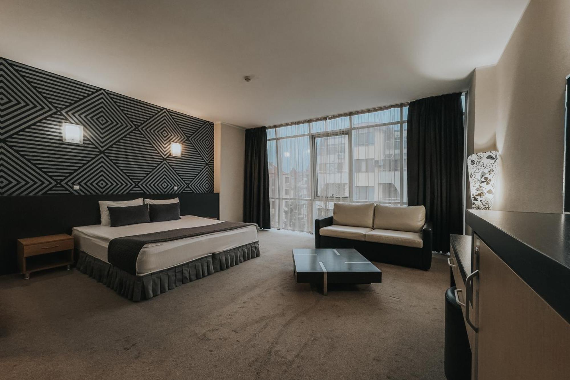 Hotel Noris Φιλιππούπολη Εξωτερικό φωτογραφία