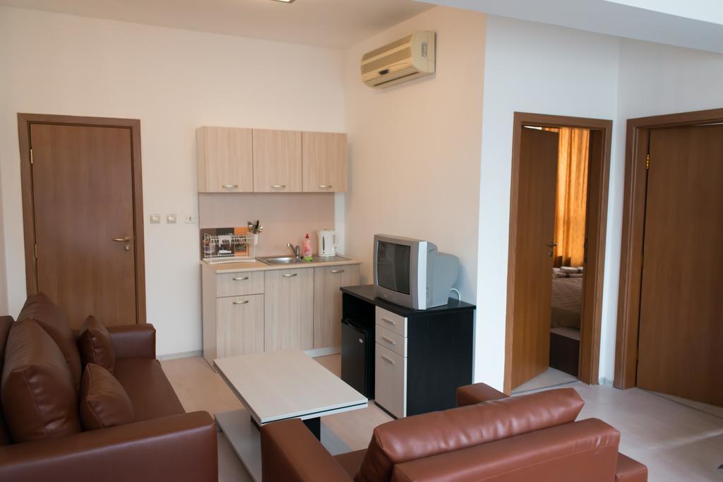 Hotel Noris Φιλιππούπολη Δωμάτιο φωτογραφία