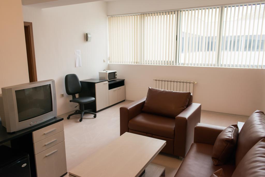 Hotel Noris Φιλιππούπολη Δωμάτιο φωτογραφία