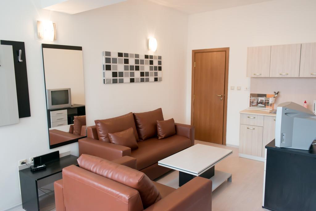 Hotel Noris Φιλιππούπολη Δωμάτιο φωτογραφία