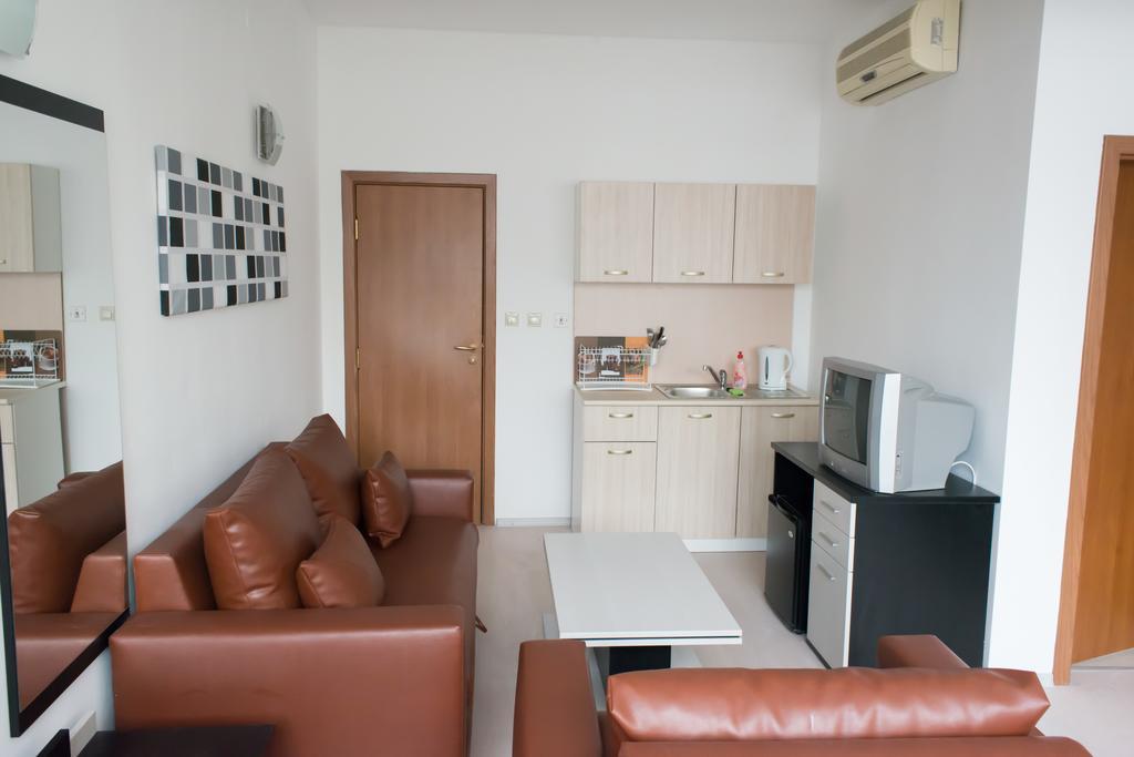 Hotel Noris Φιλιππούπολη Δωμάτιο φωτογραφία